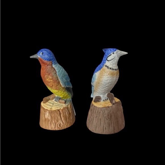 Set of 2 Bone China Jasco Songbird Bells. (D) - Picture 2 of 4